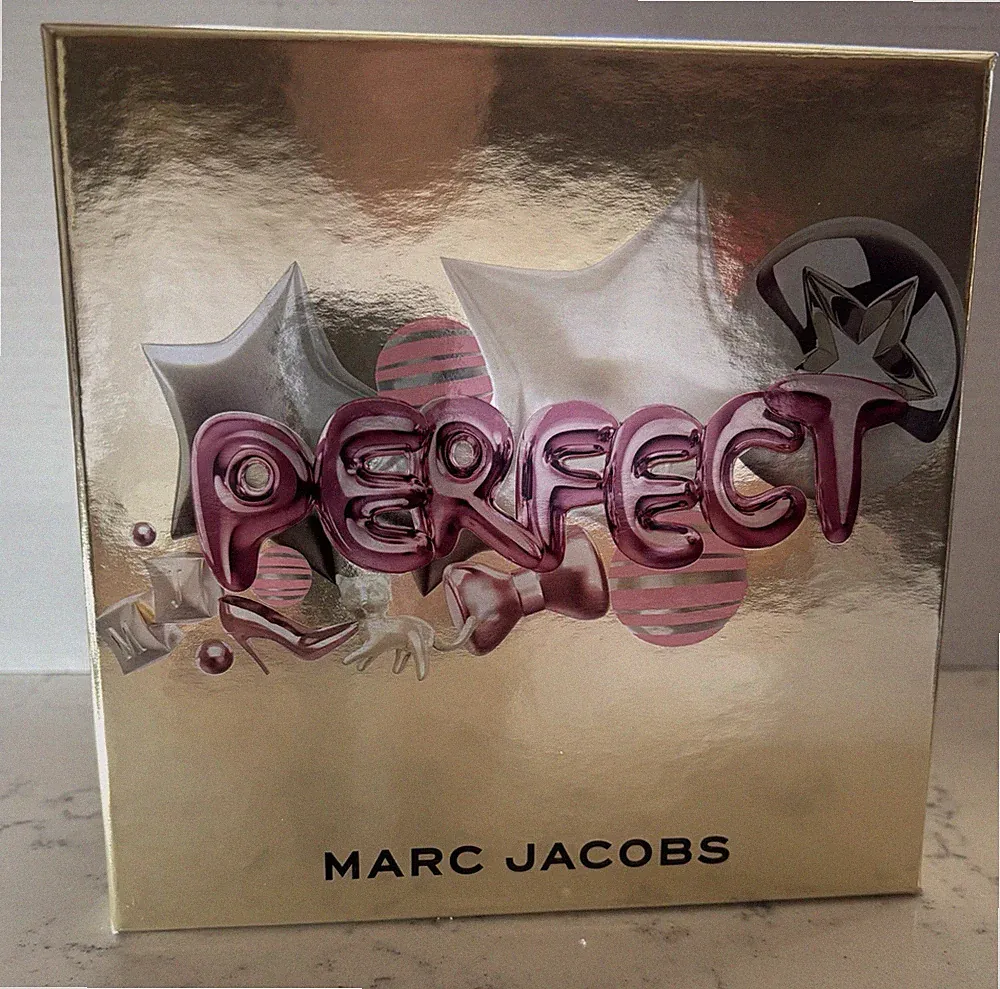 Marc Jacobs Perfect Perfume Gift Set 3.4oz + Travel Spray New Sealed
