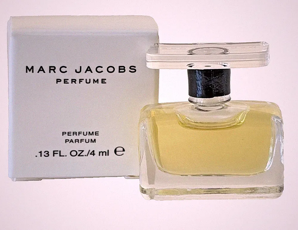 Marc Jacobs Perfume for Women 0.13 fl oz / 4 ml Splash Miniature Travel NEW