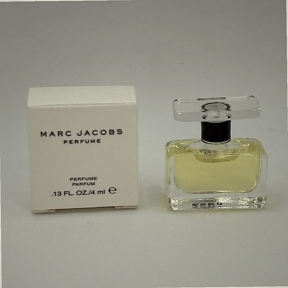 MARC JACOBS PERFUME Mini Parfum 0.13 oz 4ml